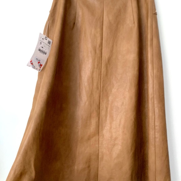 NWT Zara Leather Like Midi Dkirt with Grommets S - Picture 4 of 6